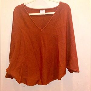 Kerisma Women’s sweater size M/L